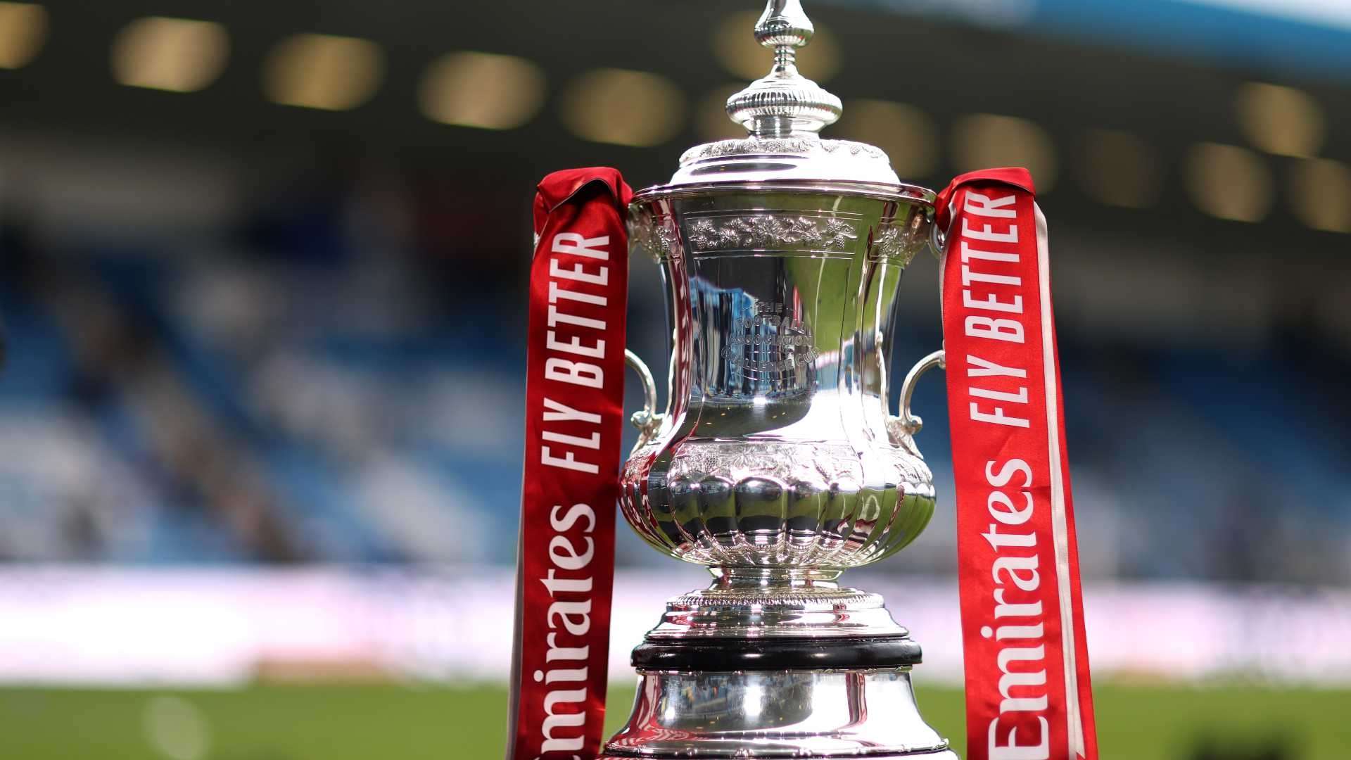 充满不确定 充满不确定