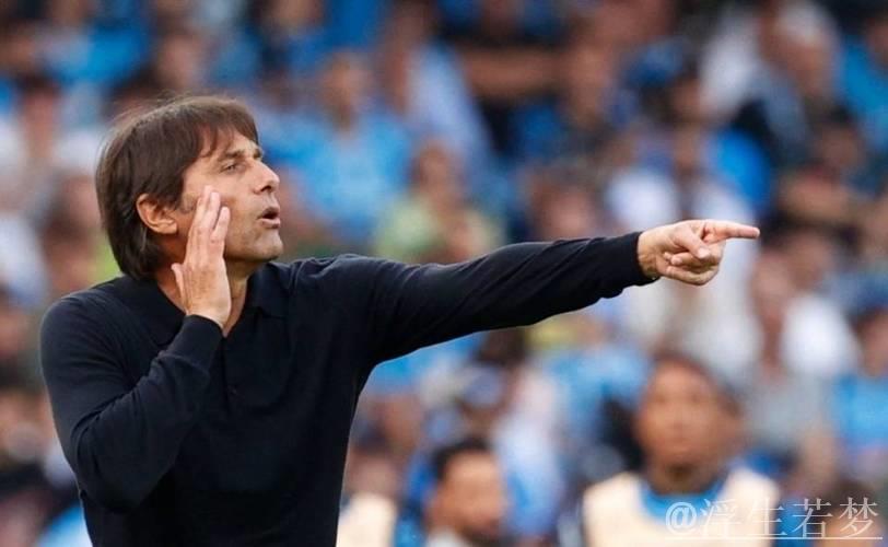 那不勒斯夺冠庆典✨全队欢呼将功勋教练孔蒂高高抛起